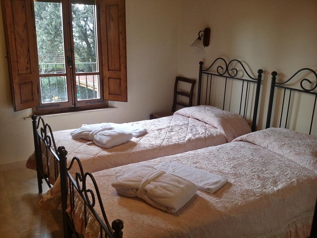 La Spiga D'Oro Guest House Pozzo  Exterior photo